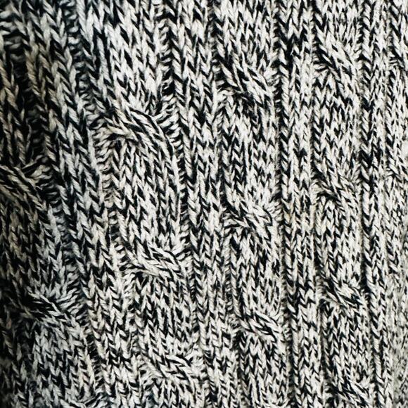 Karen Scott Gray Cable Knit Crewneck Sweater Size M - Picture 8 of 8